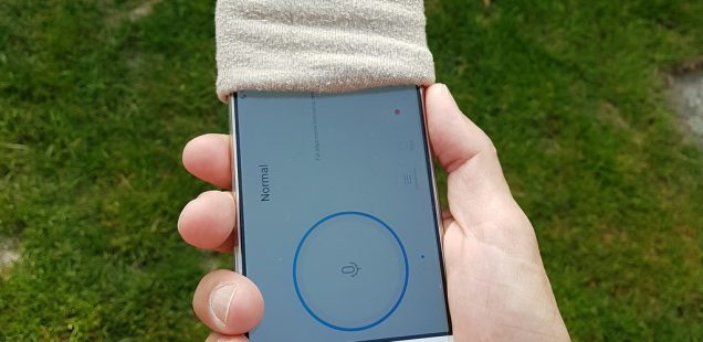 Socke als Windschutz für's Smartphone